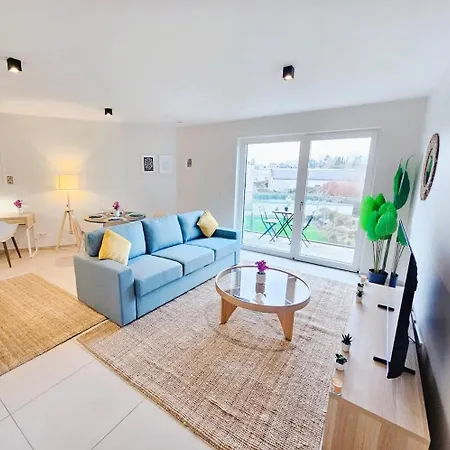 Sunny W Terrace&parking Spaces Apartman *